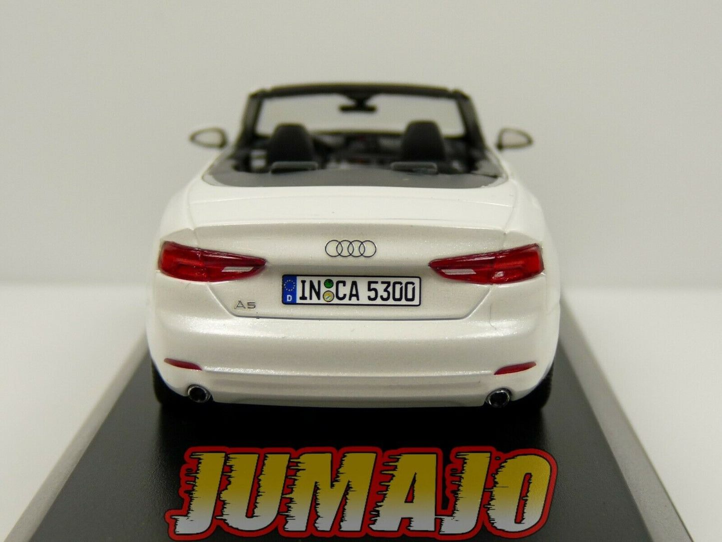 AUD7 voiture 1/43 SPARK : Audi A5 Cabriolet Tofana White
