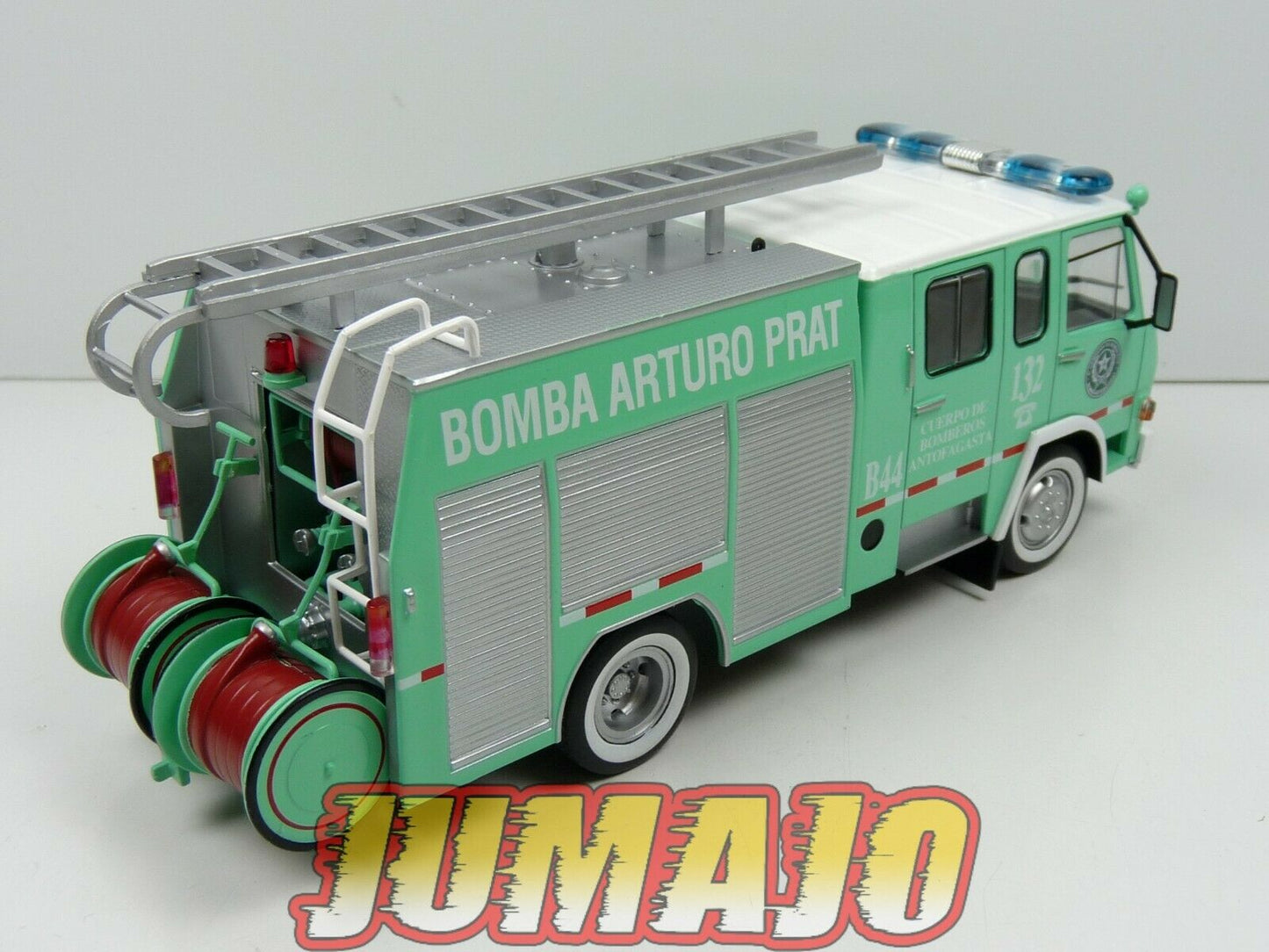 CPI7 camion POMPIER 1/43 Hachette Autopompa Berliet 770KB6 Chile 1974