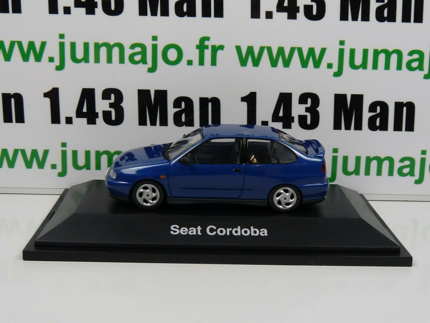 SEA21 Voiture 1/43 SEAT dealer models HERPA : Cordoba 3 portes
