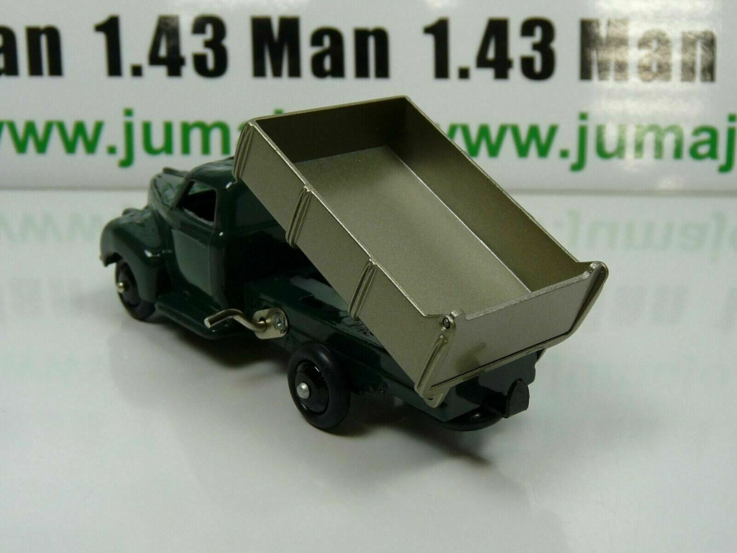 DT53 Voiture réédition DINKY TOYS atlas : 25M Studebaker Benne Basculante