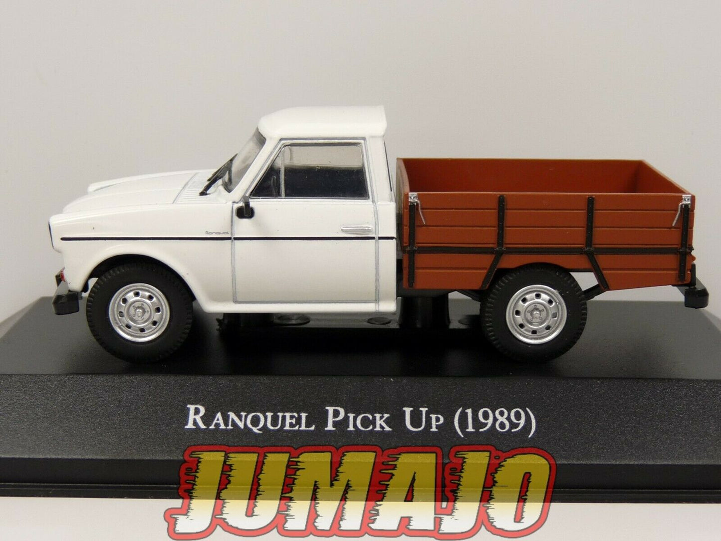 Lot 6 Voitures 1/43 SALVAT : Pick-up Chevrolet silverado c-10 Ford F-100 ranquel