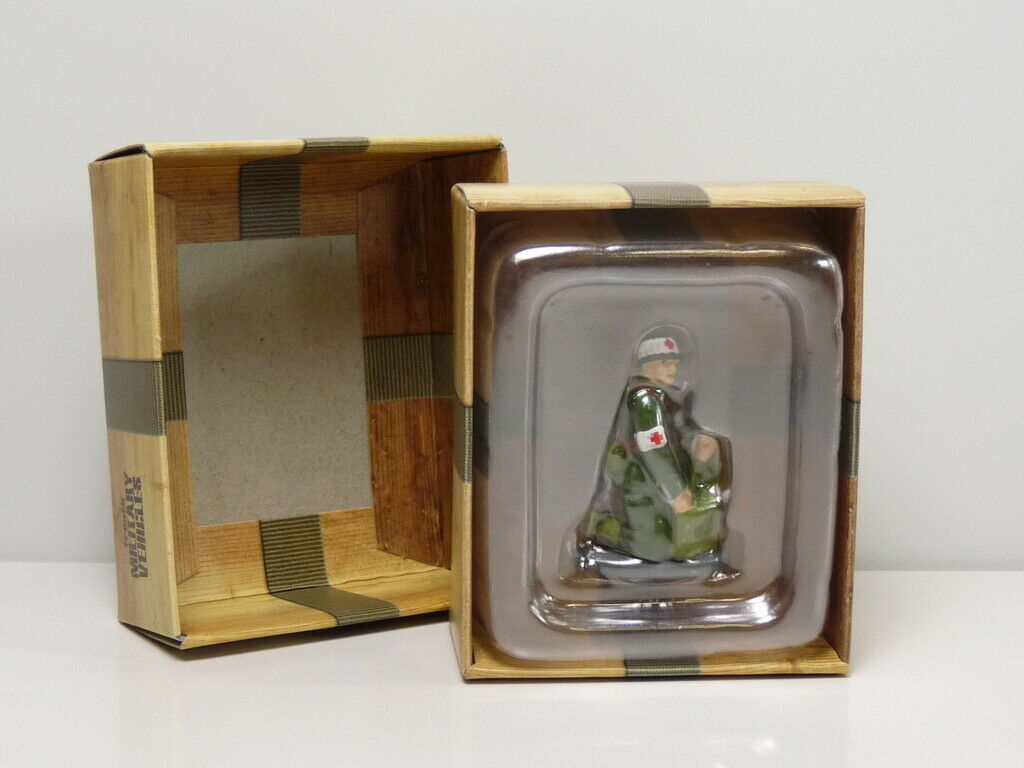 Lot VMF99/98 : 3 soldats 1/43 croix rouge DIREKT militaires