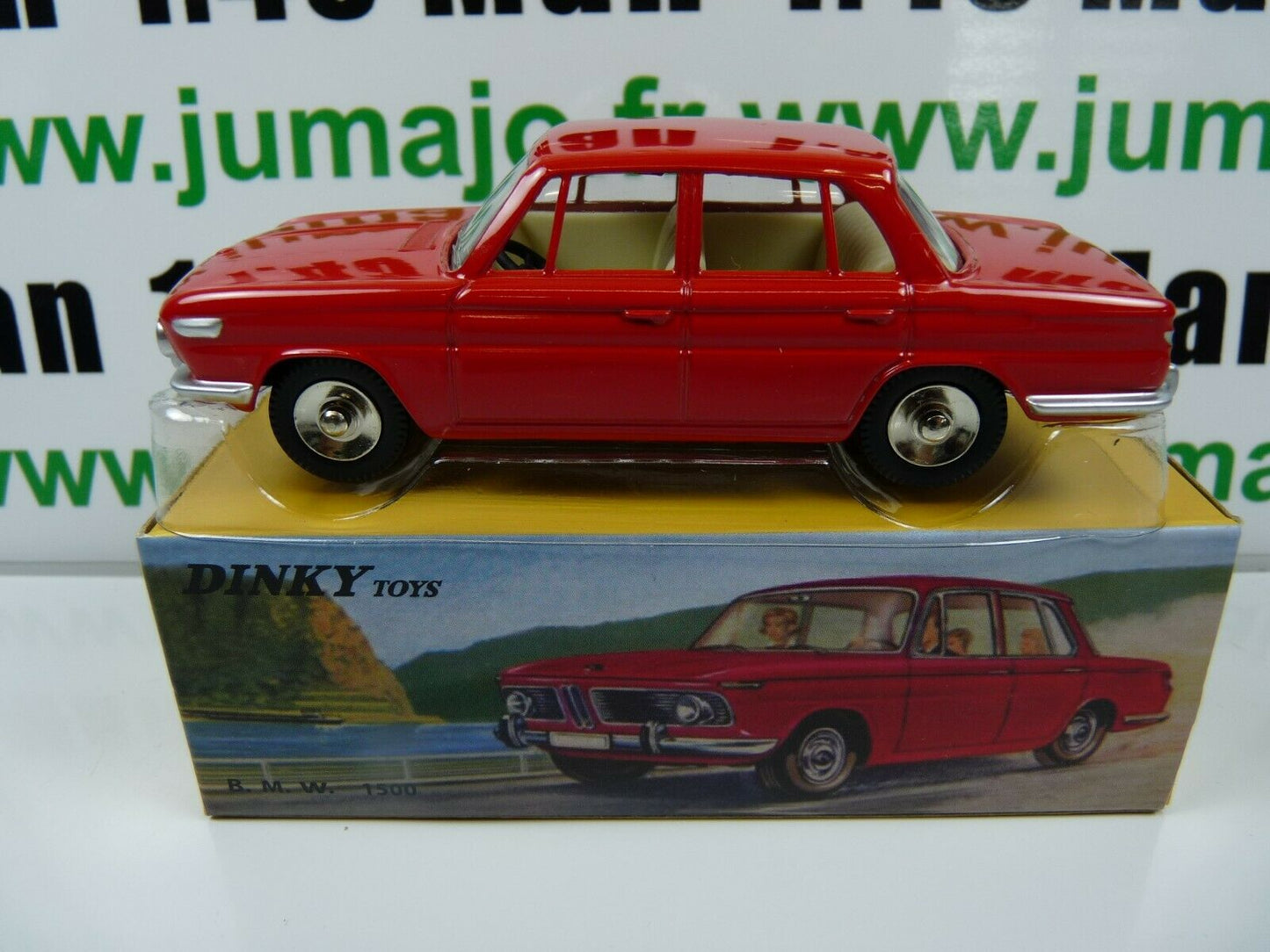 DT224 Voiture 1/43 réédition DINKY TOYS DeAgostini : BMW 1500