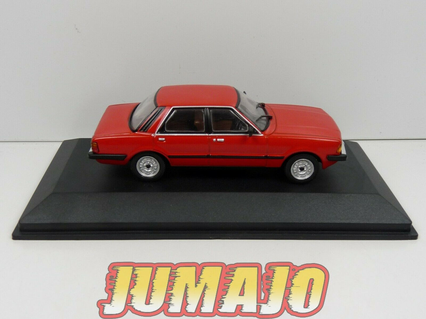 HAC4 1/43 NOREV Hachettes GRECE : FORD TAUNUS TC3 1980 rouge