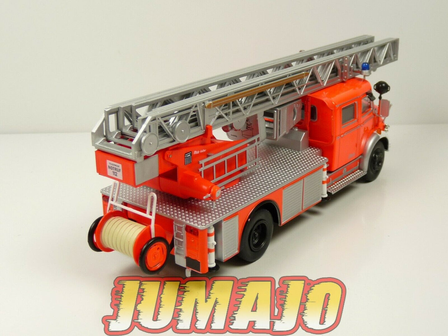 CP4 camion POMPIER 1/43 IXO salvat MERCEDES L1519 grande échelle