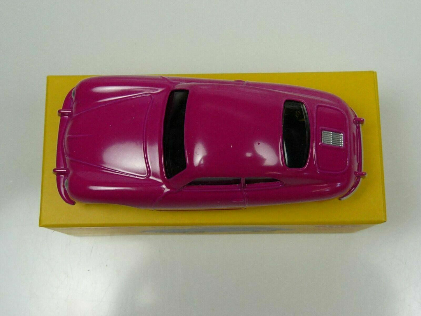 DT269 Voiture 1/43 réédition DINKY TOYS DeAgostini : PORSCHE 356A coupé
