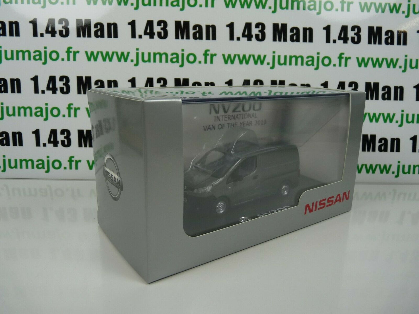 NI8 VOITURE 1/43 ELIGOR : NISSAN NV200 Combi fourgonnette tôlée