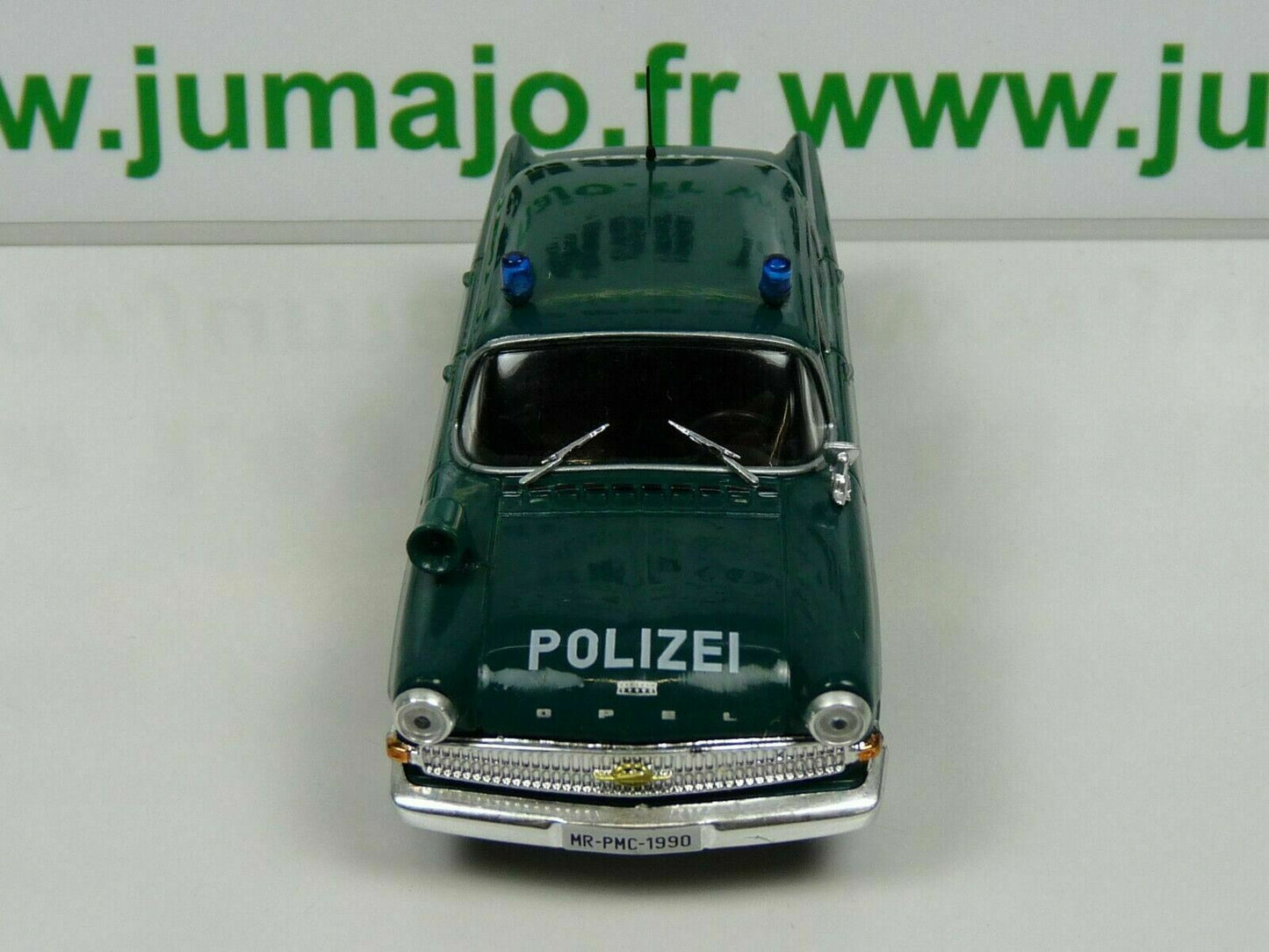 PM2 1/43 IST deAgostini Police du Monde : OPEL Kapitan Polizei Allemagne