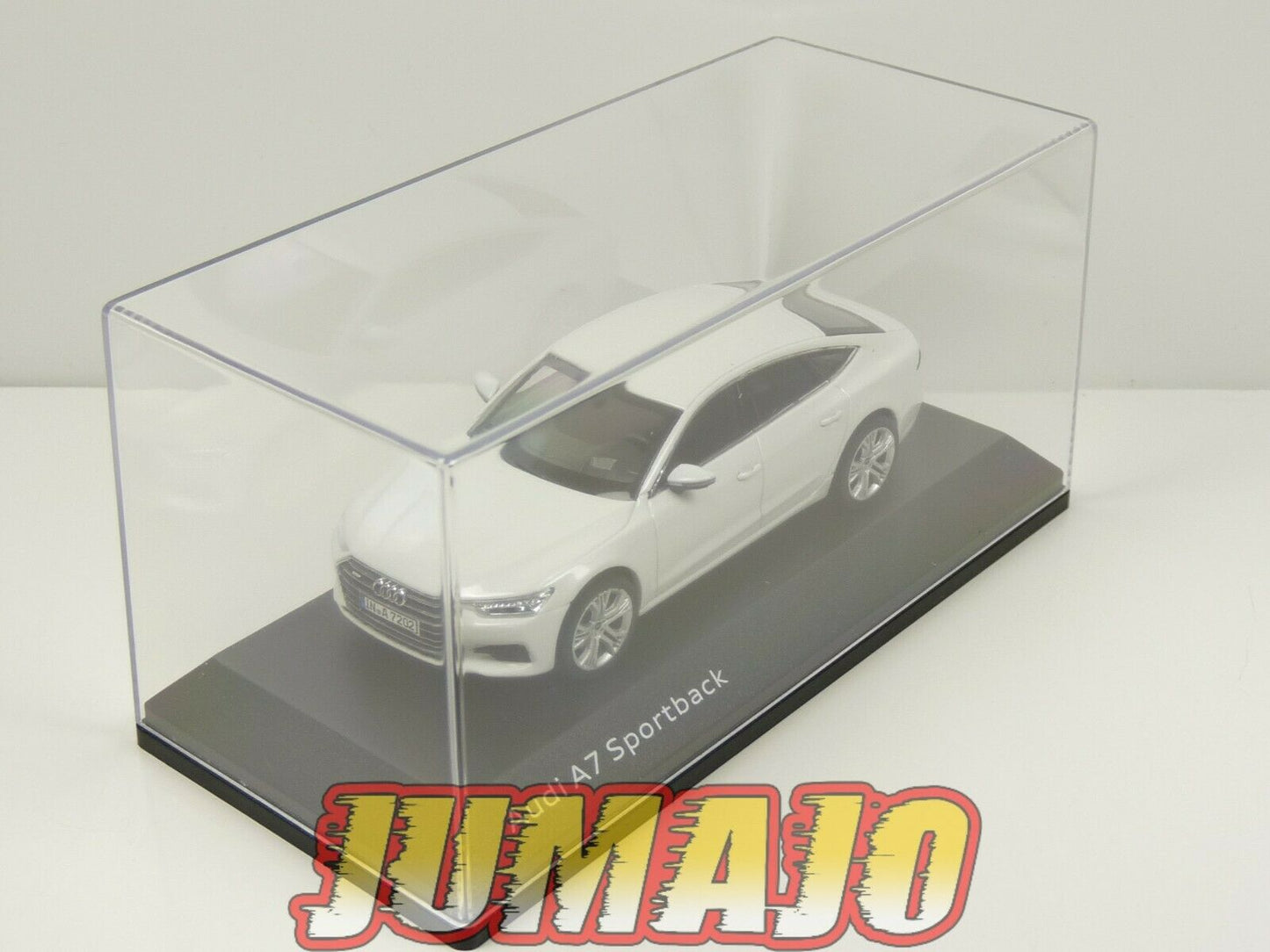 AUD8 voiture 1/43 SPARK : Audi A7 Sportback Glacier White