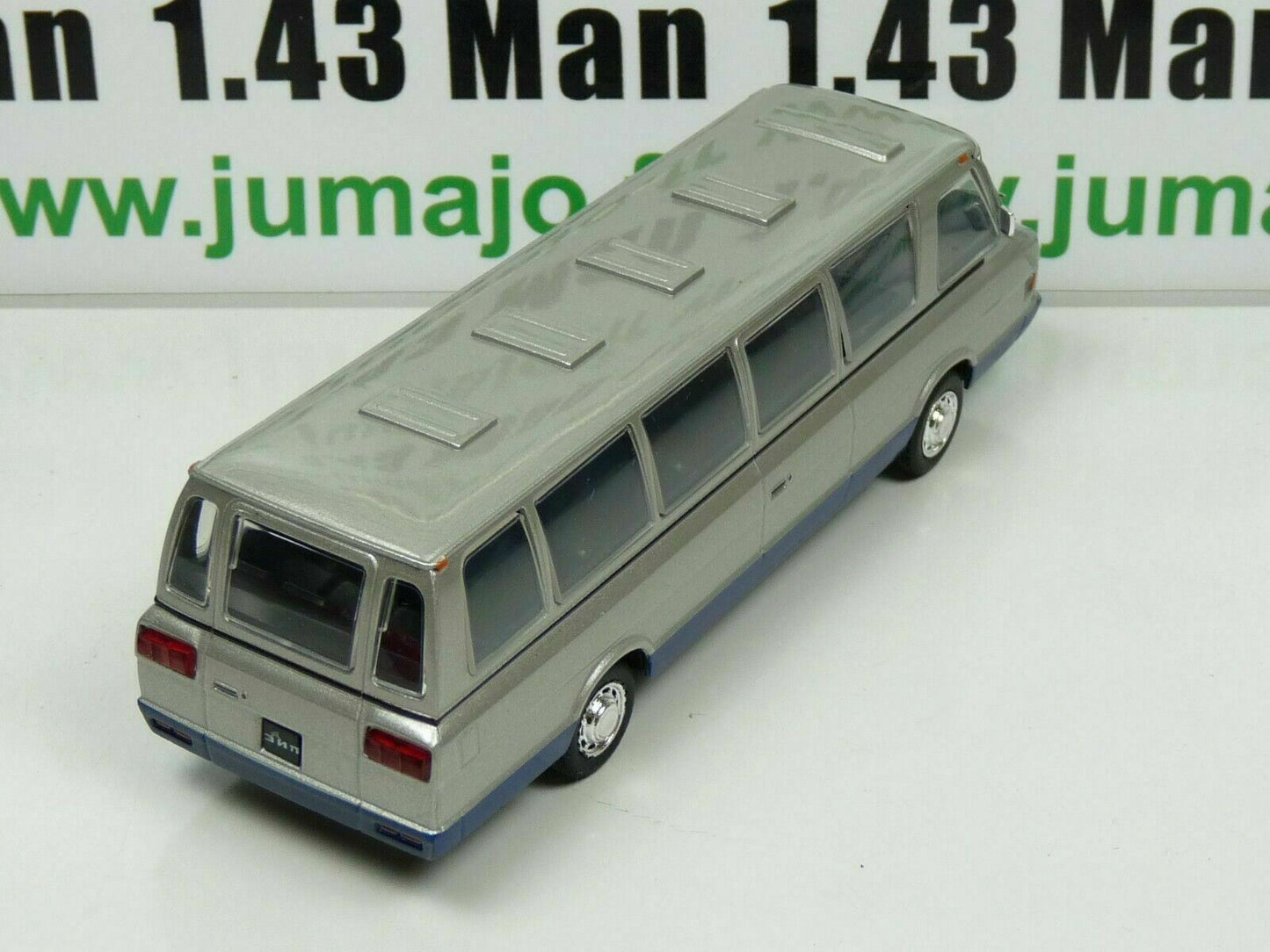RUS8 Voiture 1/43 IXO déagostini RUSSE URSS : ZIL 118K 1970 BUS