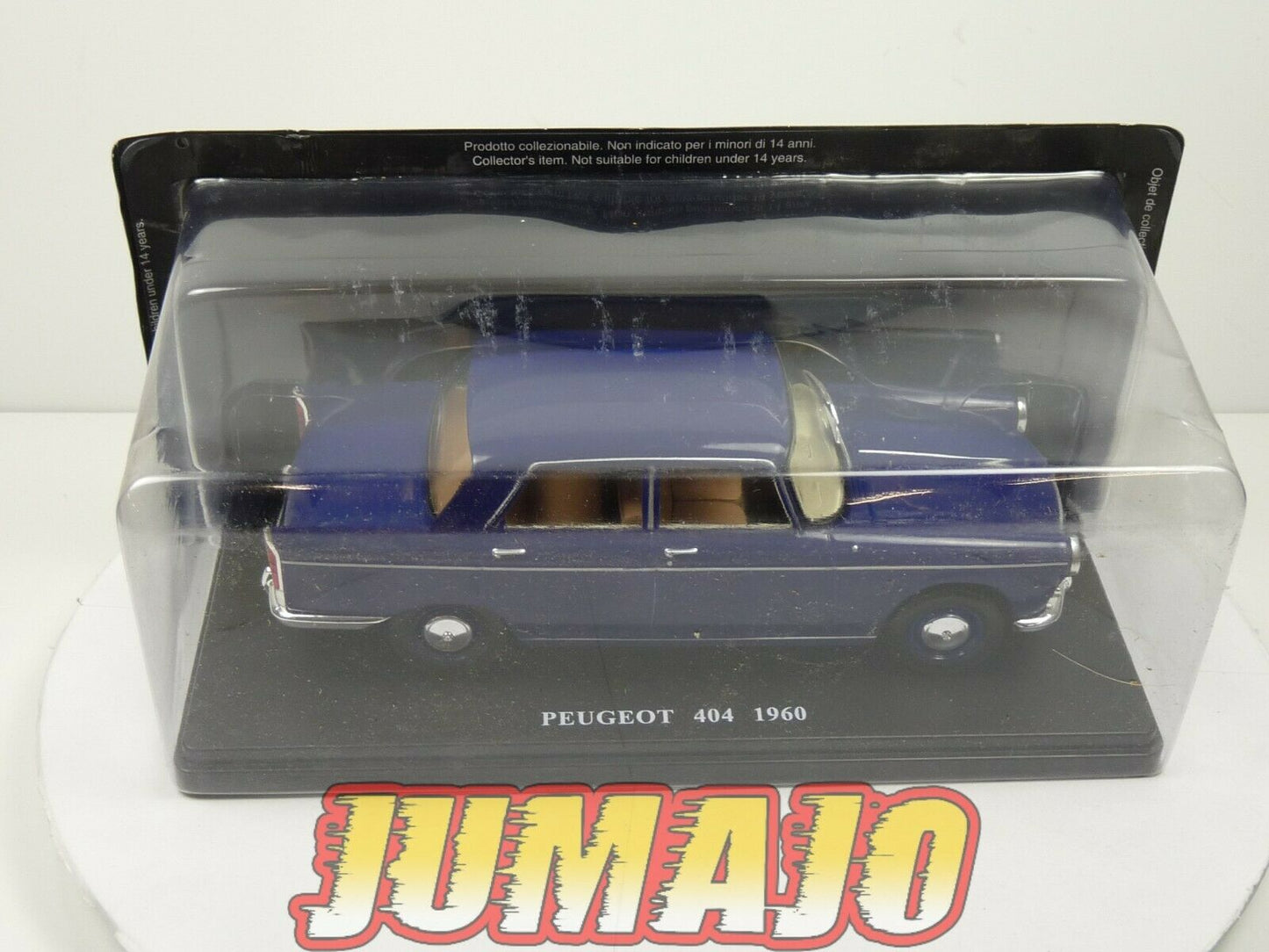 VQ35 Voiture 1/24 SALVAT Models : PEUGEOT 404 1960