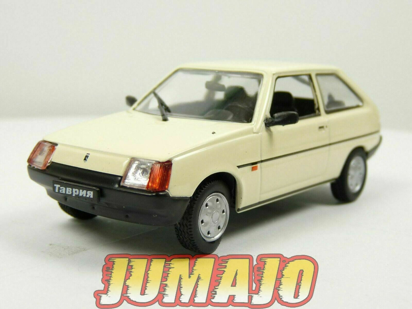 RUS29 Voiture1/43 IXO déagostini RUSSE URSS : ZAZ 1102 Tavria