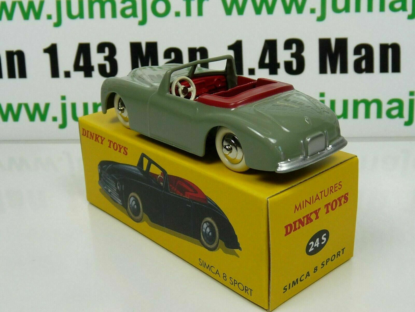 DT262 voiture 1/43 réédition DINKY TOYS DeAgostini : SIMCA 8 sport 24 S