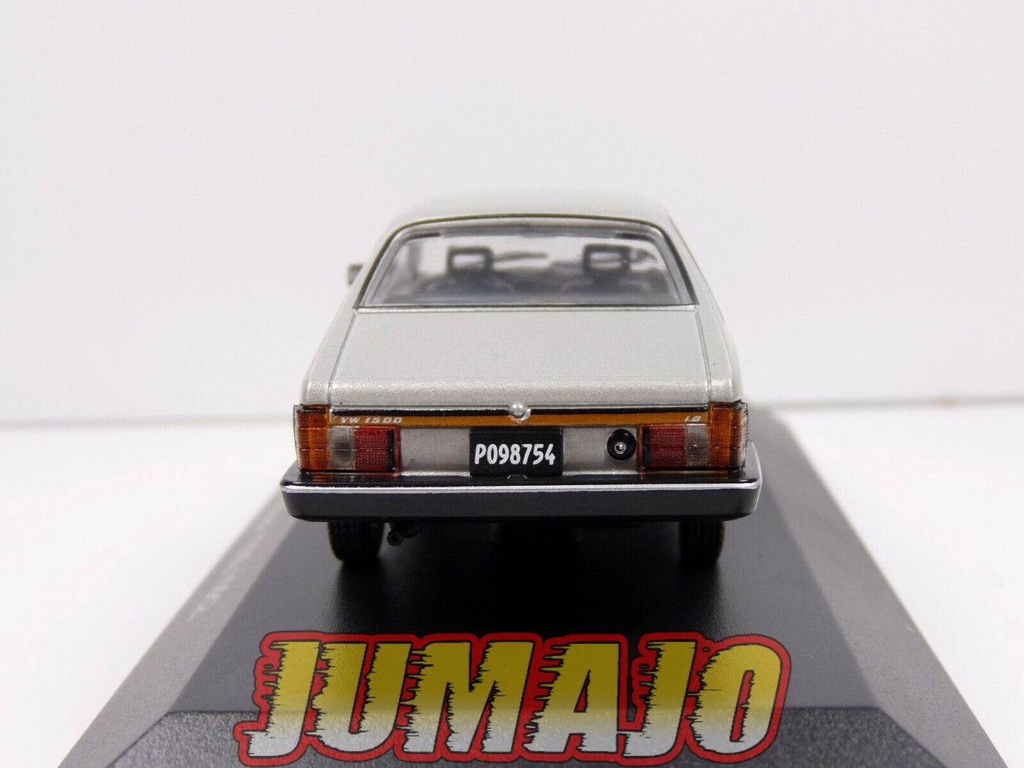 ARG45 Voiture 1/43 SALVAT Autos Inolvidables : VOLKSWAGEN 1500 ( Dodge 1500 ) 1982