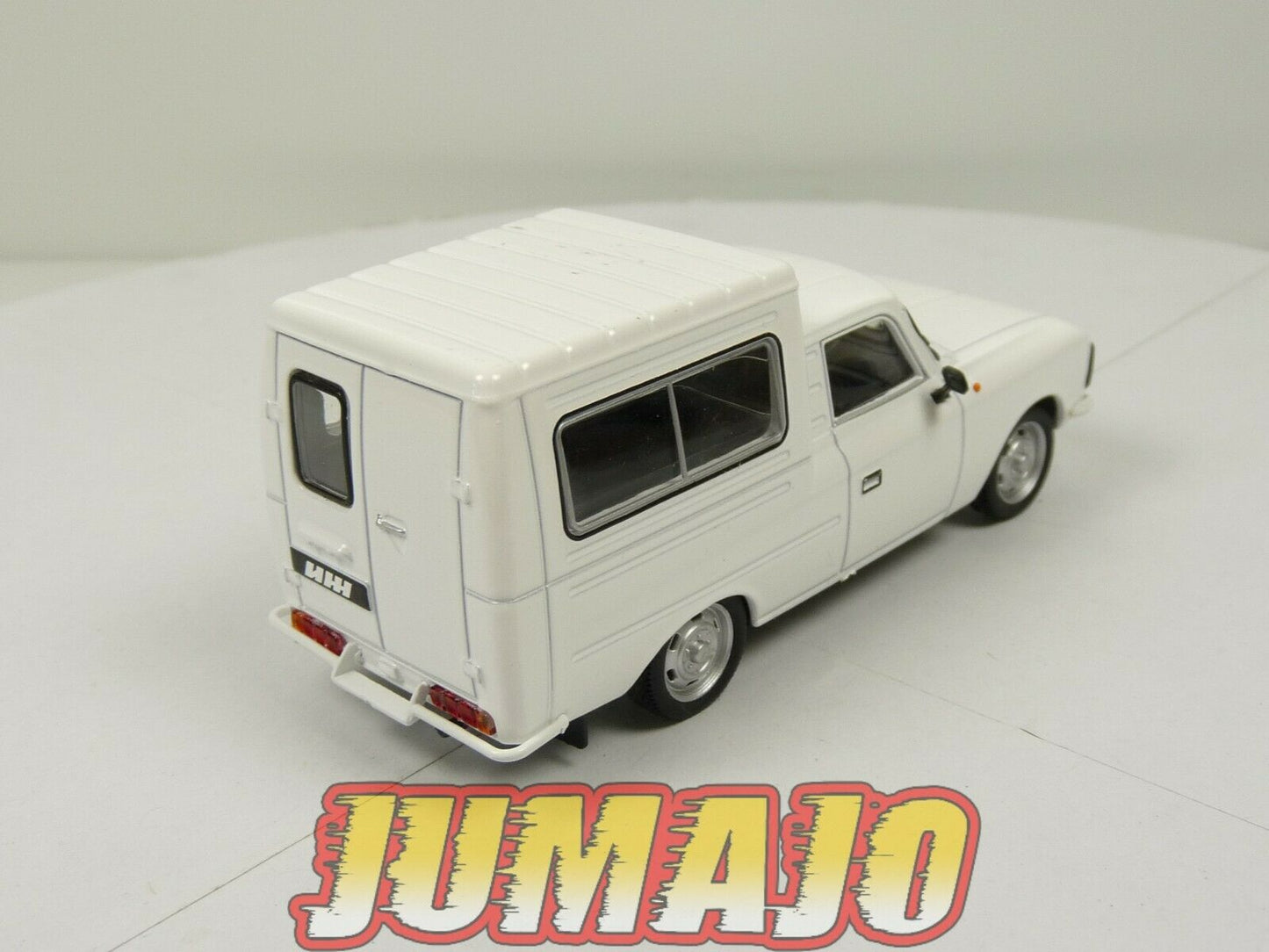 RUS34 Voiture 1/43 IXO déagostini RUSSE URSS : IZH 27156 USRR fourgonette