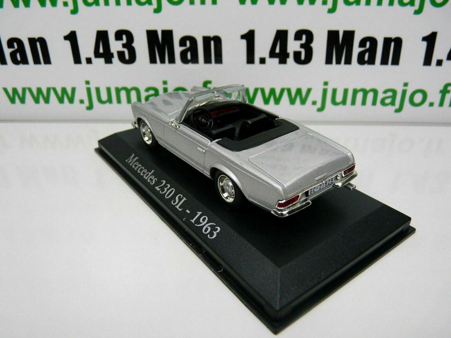 RBA4 voiture 1/43 RBA Italie IXO : MERCEDES 230 SL 1963 Pagode