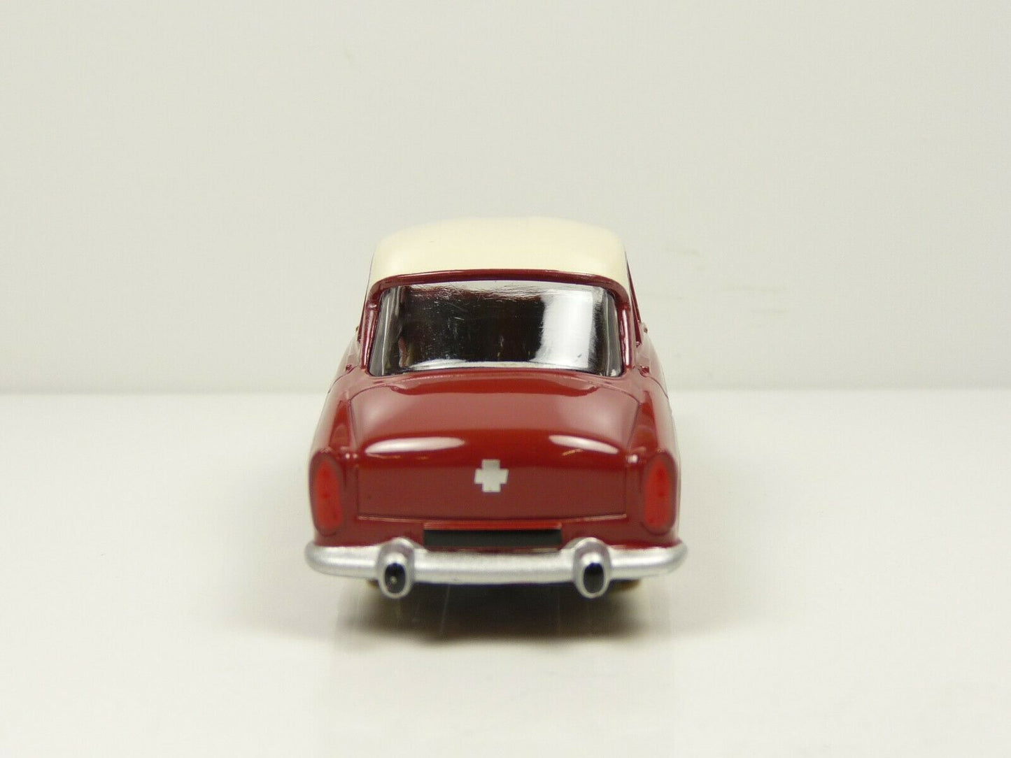 DT236 Voiture 1/43 réédition DINKY TOYS DeAgostini : SIMCA Aronde P.60 544