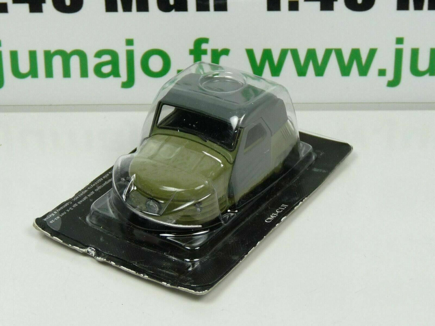 RUS21 Voiture1/43 IXO déagostini RUSSE URSS : SMZ S1L CYCLECAR 1952-56 TRICICLO