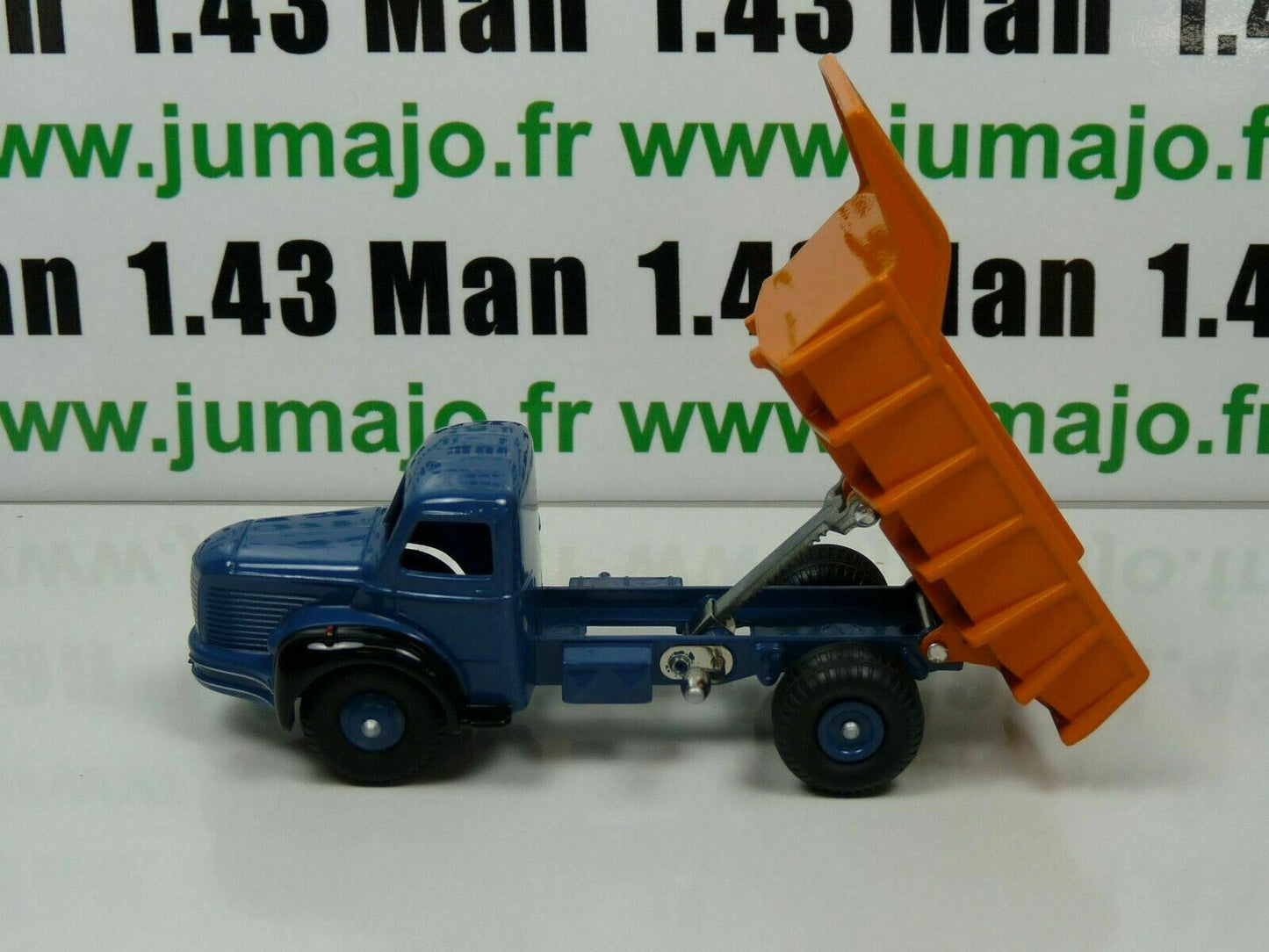 DT64 Voiture réédition DINKY TOYS atlas : 34A Plateau Berliet Benne Marrel