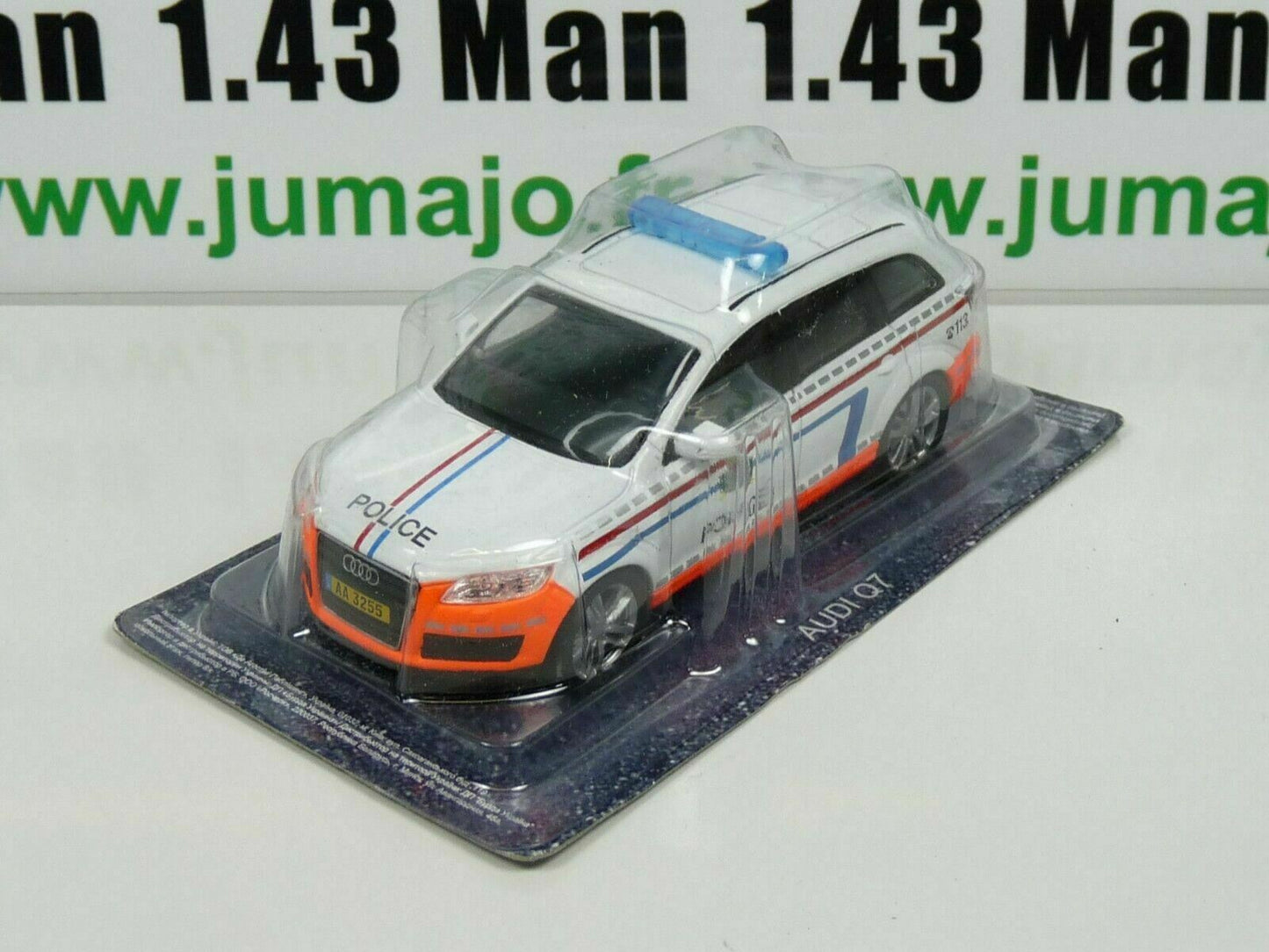 PM32 1/43 IST deAgostini Police du Monde : AUDI Q7 Luxembourg
