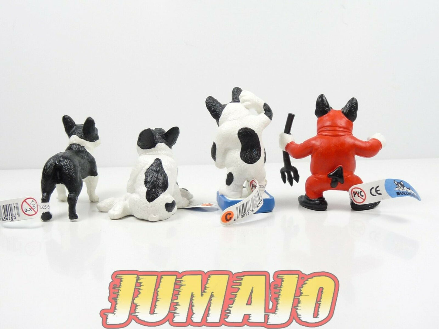 FIG8 lot 4 figurines PVC BULLYLAND : Bouledogue français diable pesée avec bébé
