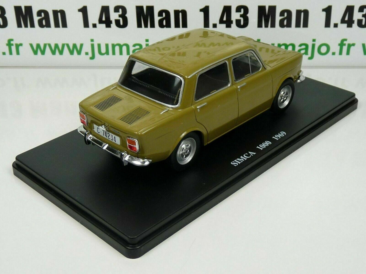 VQ6 Voiture 1/24 SALVAT : SIMCA 1000 (1969)