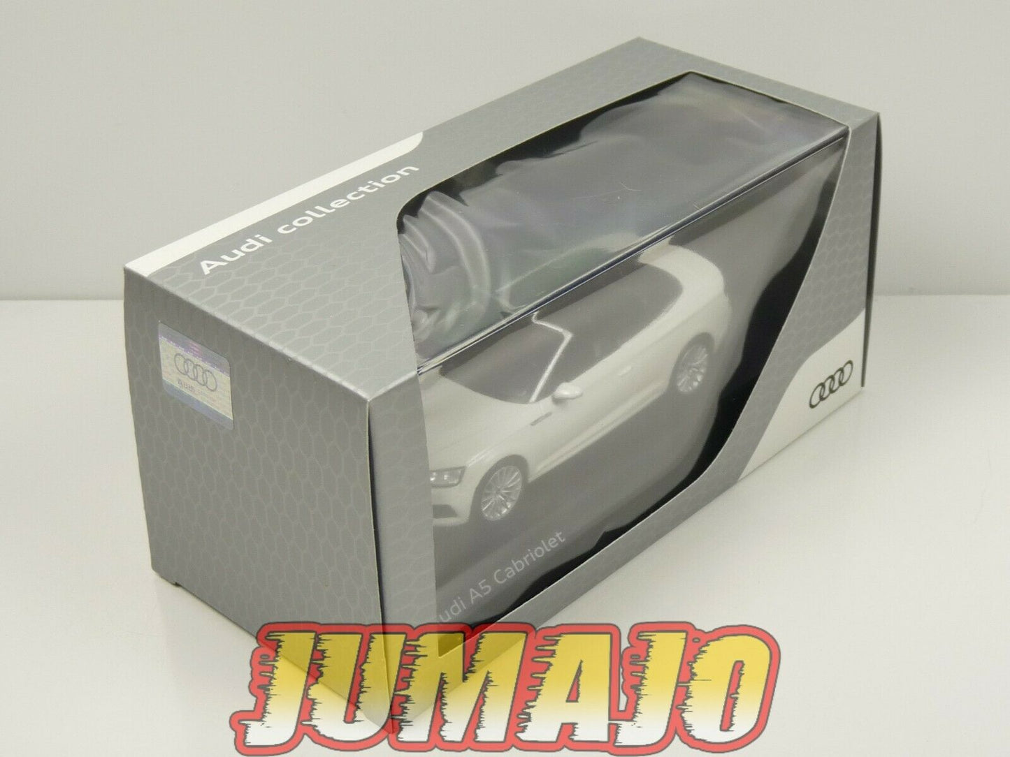 AUD7 voiture 1/43 SPARK : Audi A5 Cabriolet Tofana White