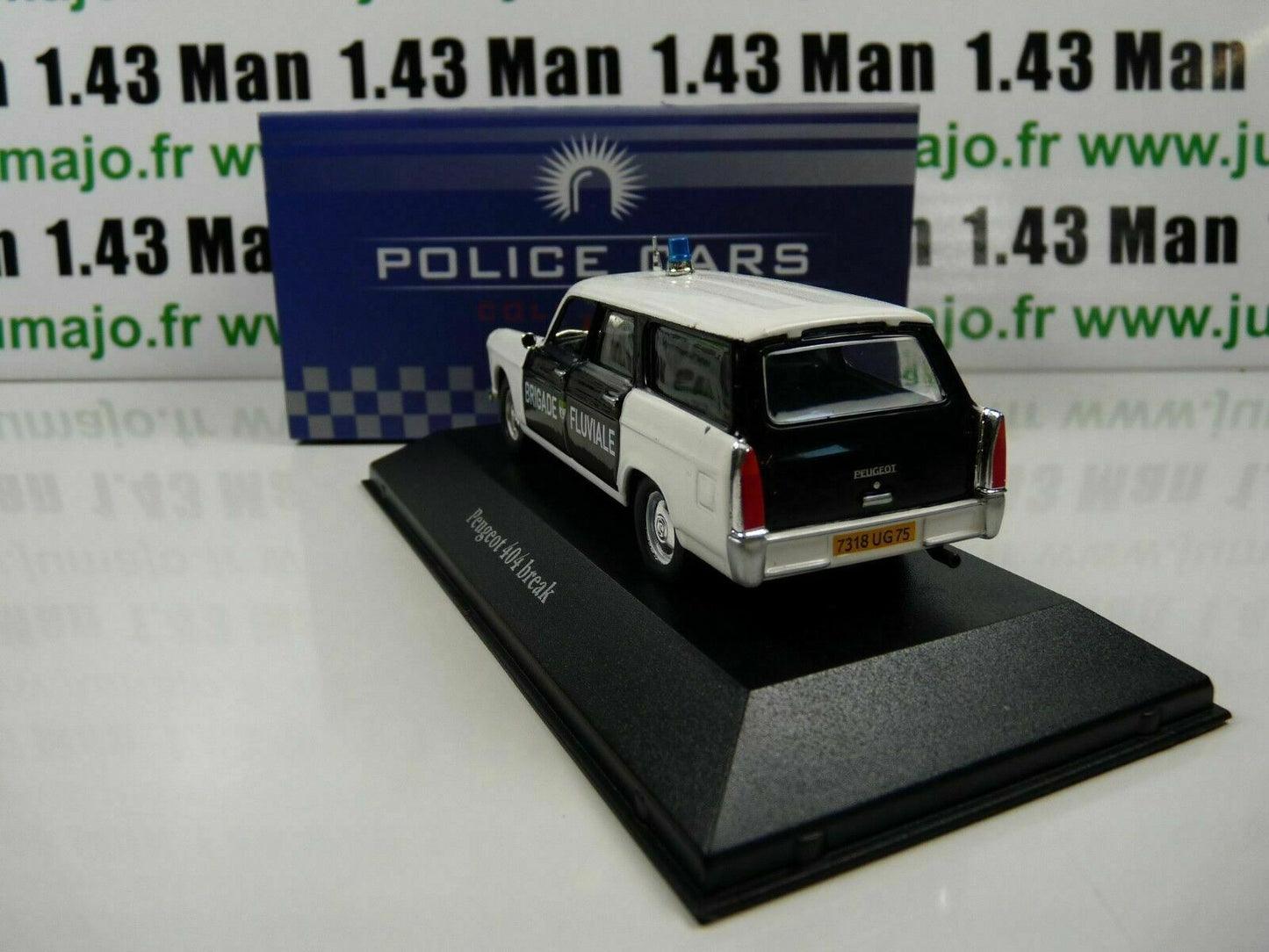 POL13 1/43 IXO Atlas Police du Monde : PEUGEOT 404 Break brigade fluviale 1966
