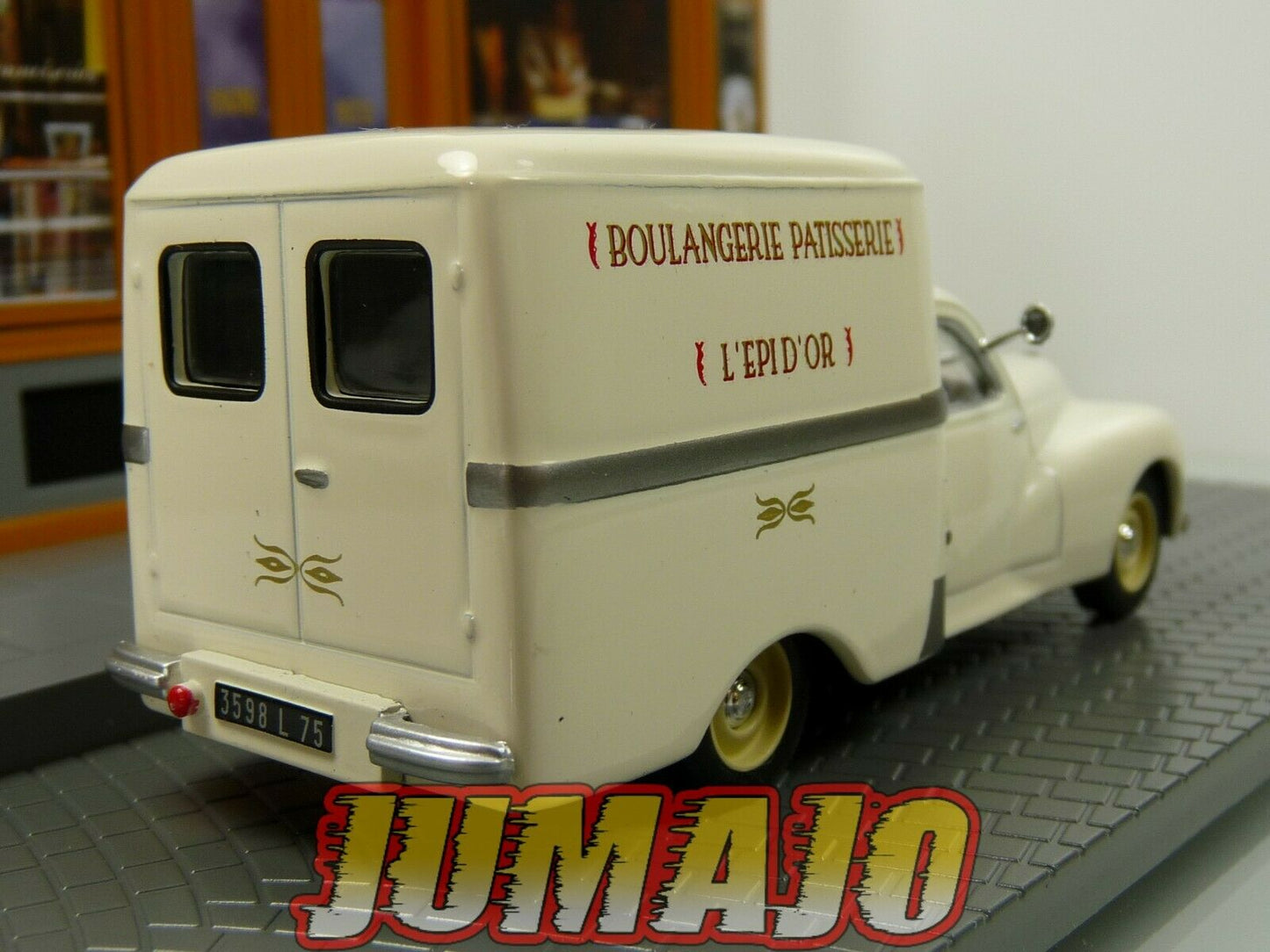 DIO1 Voiture+ diorama 1/43 IXO : métiers de france Peugeot 203 Cube BOULANGERIE SANS FOND