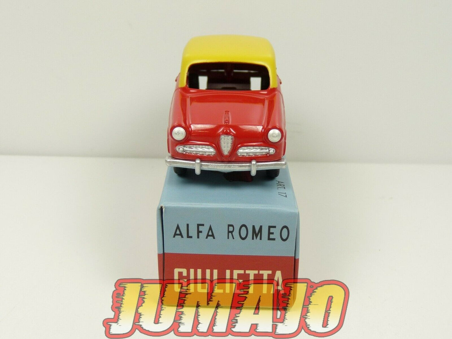 MRY10 Voiture 1/48 MERCURY hachette : Alfa Romeo Giulietta Taxi di Berna