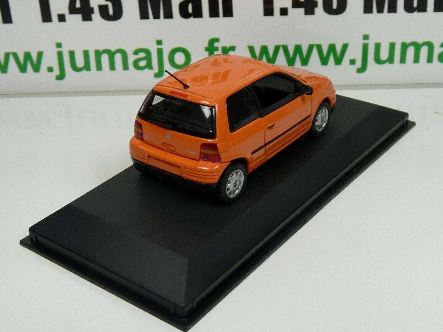 SEA10 Voiture 1/43 SEAT dealer models MINICHAMPS : Arosa