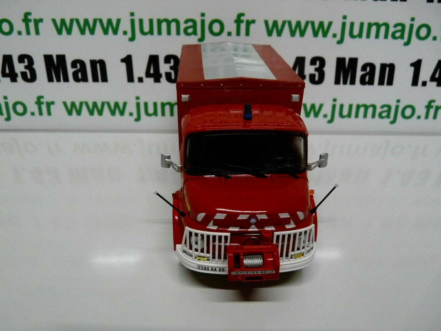 CPF73 Camion 1/43 Hachette IXO Pompiers : MERCEDES LAF 911 Dévidoir automobile Rocher