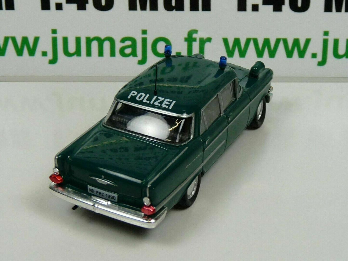 PM2 1/43 IST deAgostini Police du Monde : OPEL Kapitan Polizei Allemagne