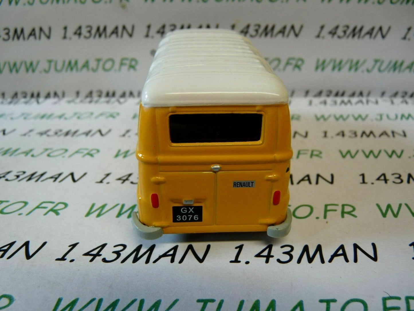 PL30 Voiture 1/43 IXO IST DeAgostini POLOGNE : RENAULT Estafette H1