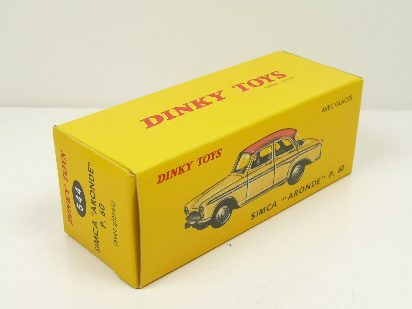DT236 Voiture 1/43 réédition DINKY TOYS DeAgostini : SIMCA Aronde P.60 544