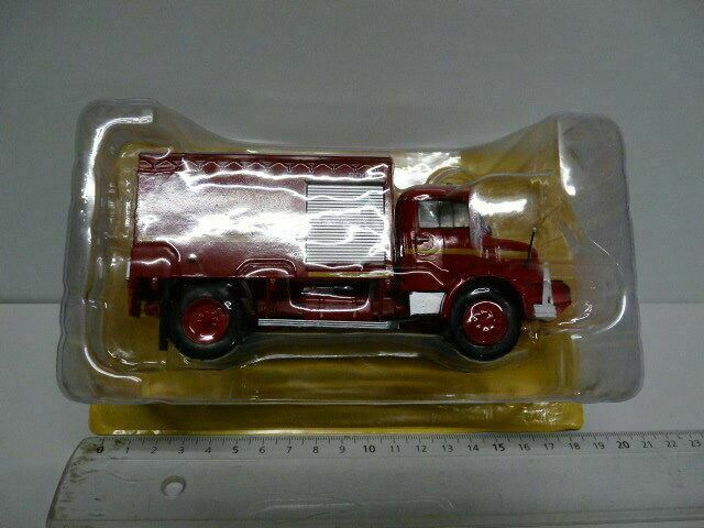 CPF73 Camion 1/43 Hachette IXO Pompiers : MERCEDES LAF 911 Dévidoir automobile Rocher