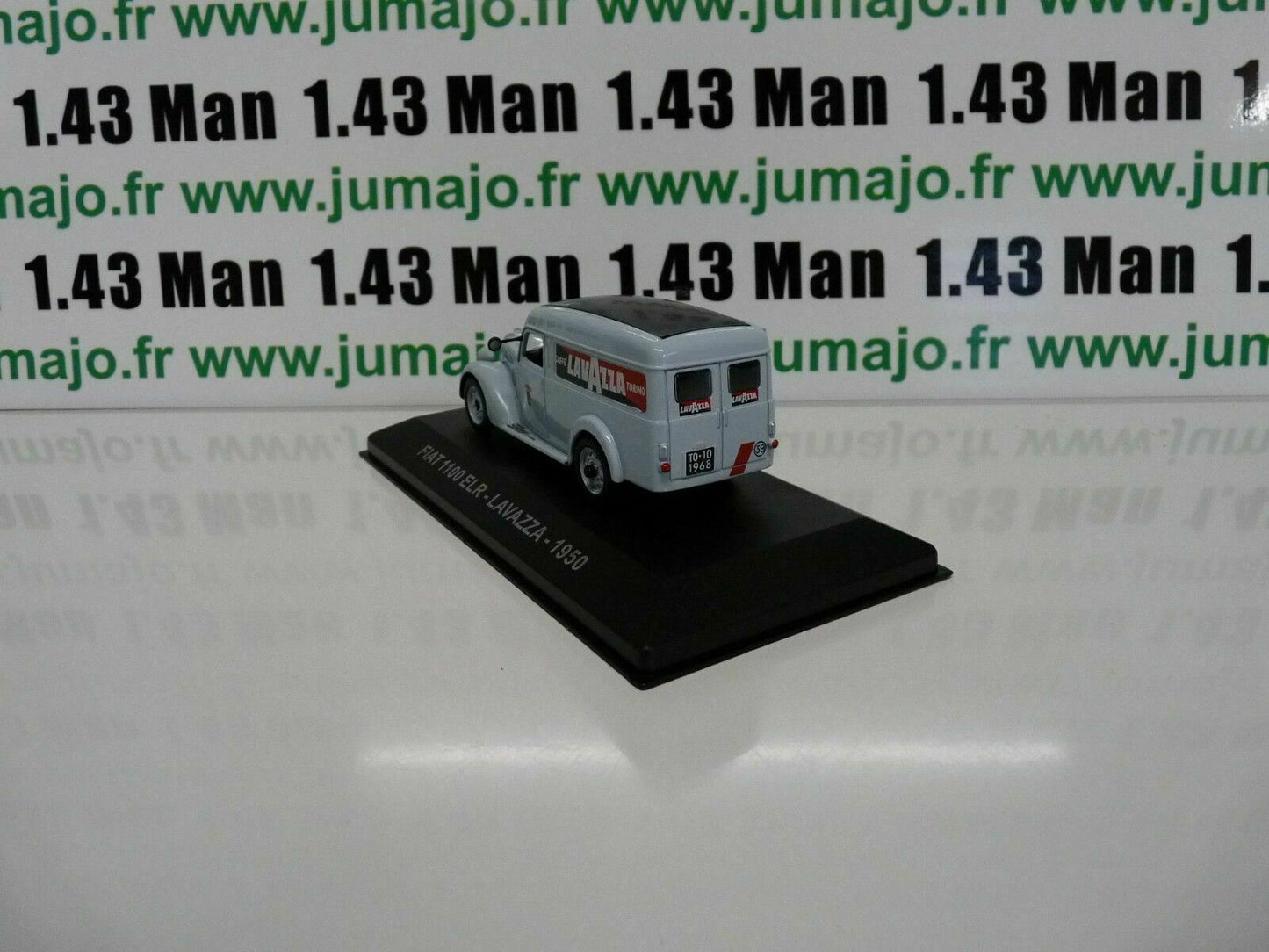 lot 4 1/43 IXO Altaya camionnette FIAT Alfa Roméo Lavazza Ferrero Plasmon Charms