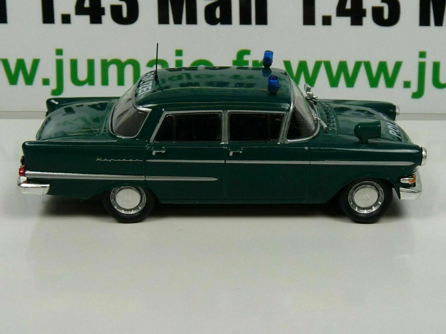 PM2 1/43 IST deAgostini Police du Monde : OPEL Kapitan Polizei Allemagne