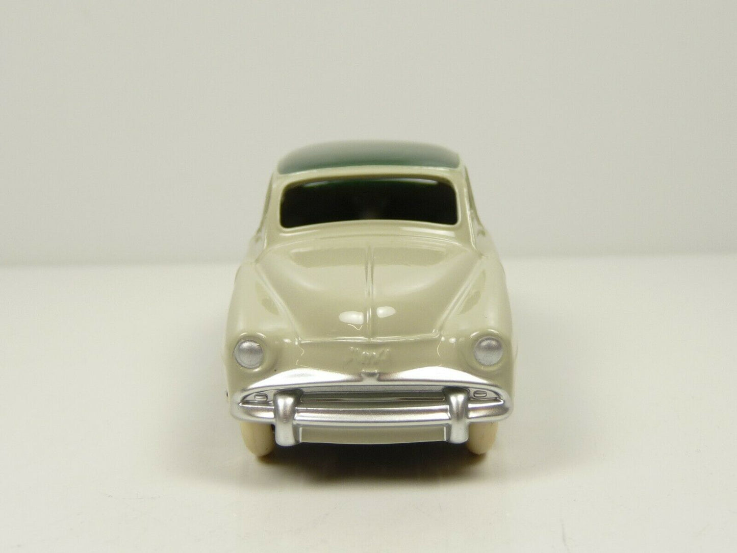 DT250 Voiture 1/43 réédition DINKY TOYS DeAgostini : SIMCA 9 Aronde 24 U