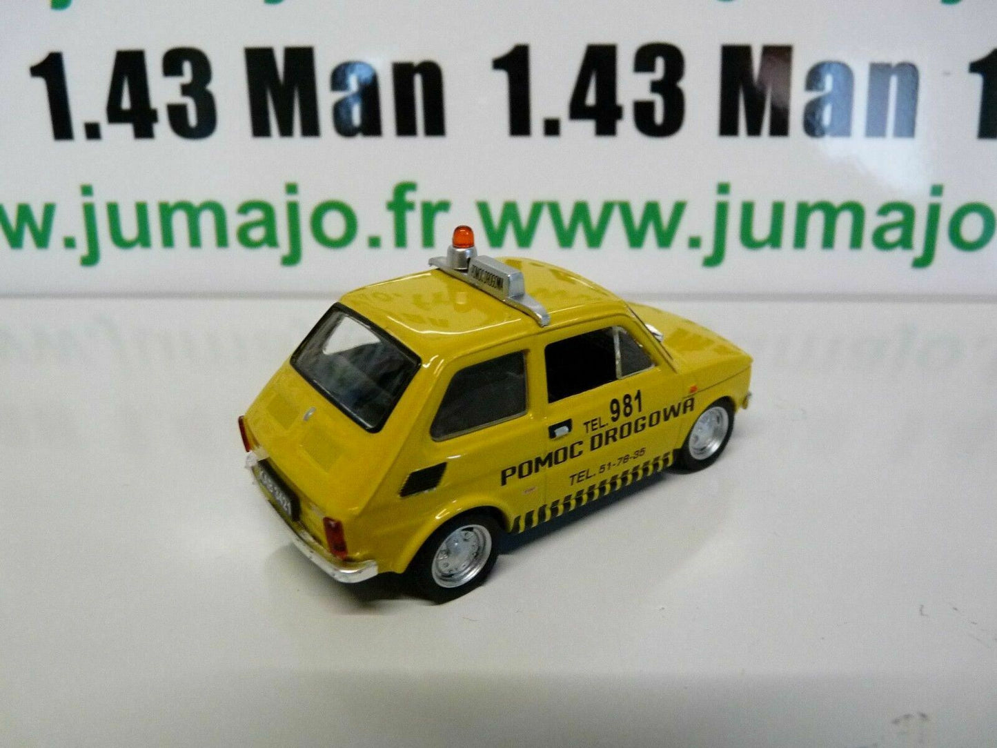 PL189 Voiture 1/43 IXO IST DeAgostini POLOGNE : FIAT 126 secours routier assistance