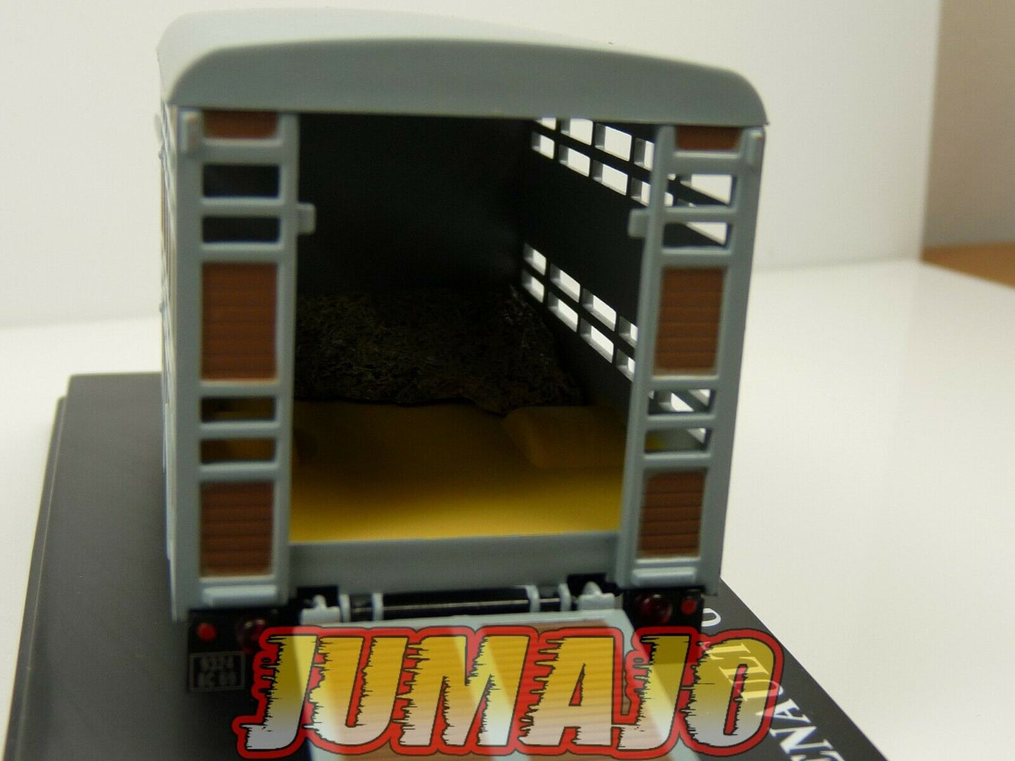 UTR1 1/43 Hachettes Norev véhicules RENAULT : Goélette Bétaillère