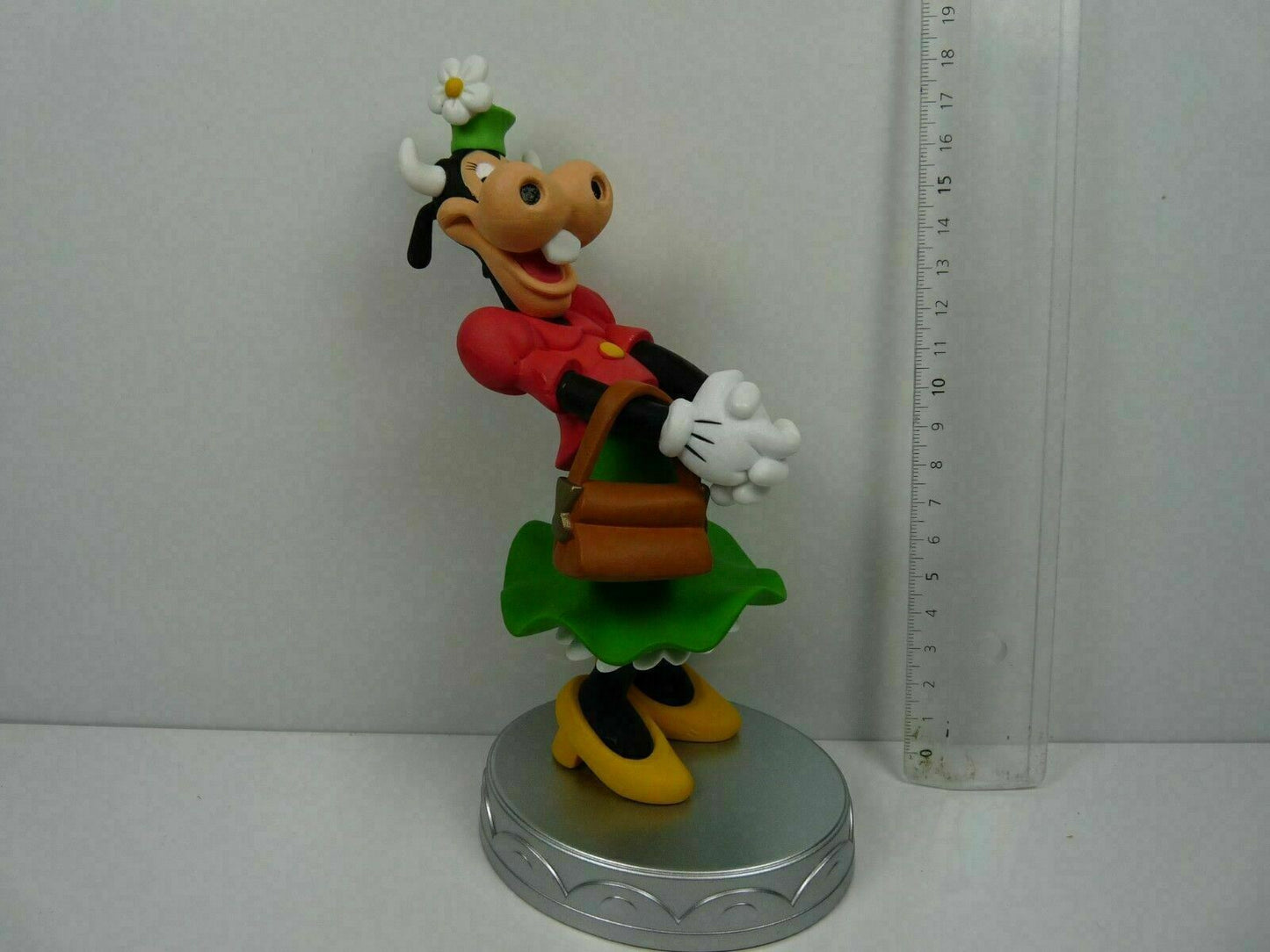DIS7 PVC DeAgostini DISNEY série 2 : MICKEY MOUSE TOPOLINO CLARABELLE Vache