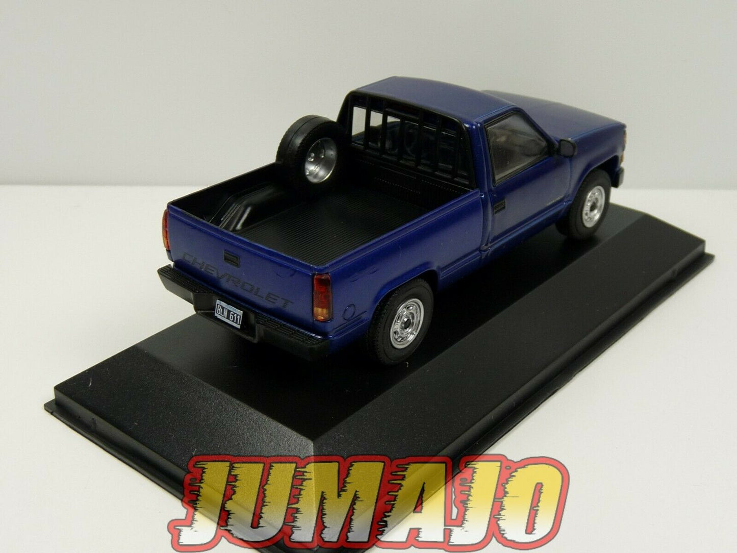 Lot 6 Voitures 1/43 SALVAT : Pick-up Chevrolet silverado c-10 Ford F-100 ranquel