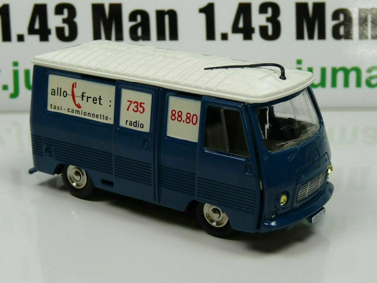 DT Voiture 1/43 réédition DINKY TOYS Atlas : PEUGEOT Fourgon Tole J7 570