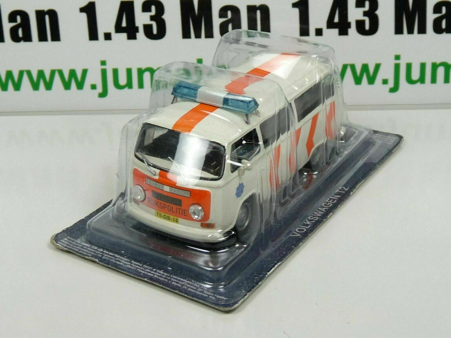 PM17 1/43 IST deAgostini Police du Monde : VOLKSWAGEN T2 Pays-Bas Politie Kombi