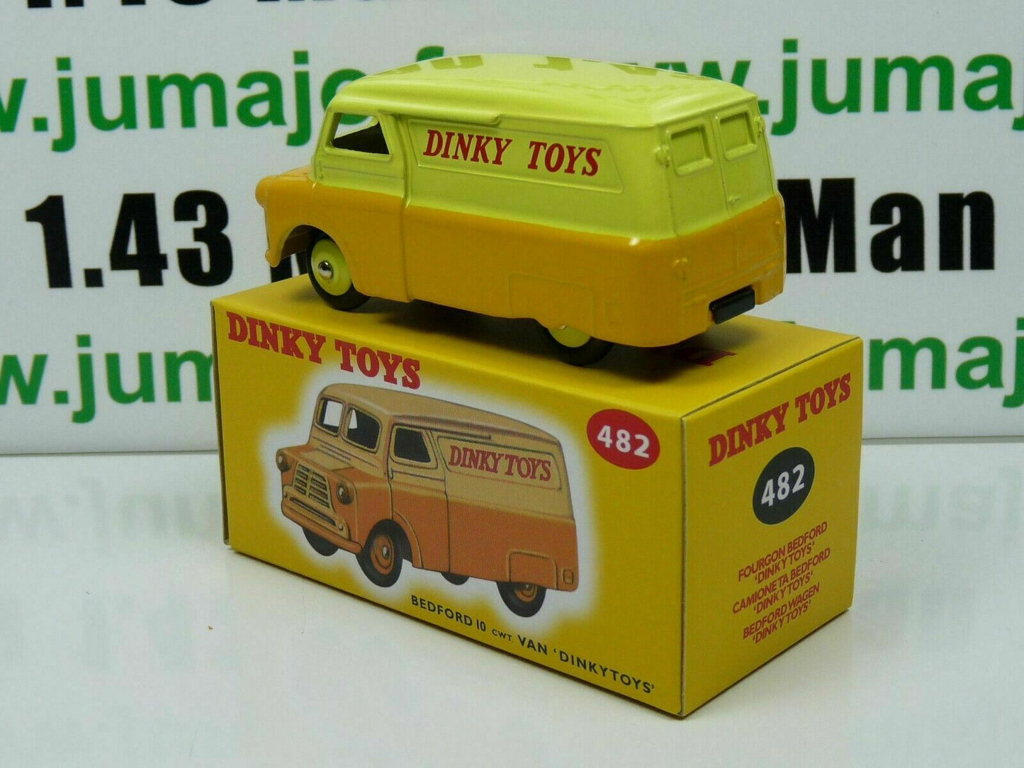DT41 Voiture réédition DINKY TOYS atlas : 482 Bedford Van 10 Fourgon UK