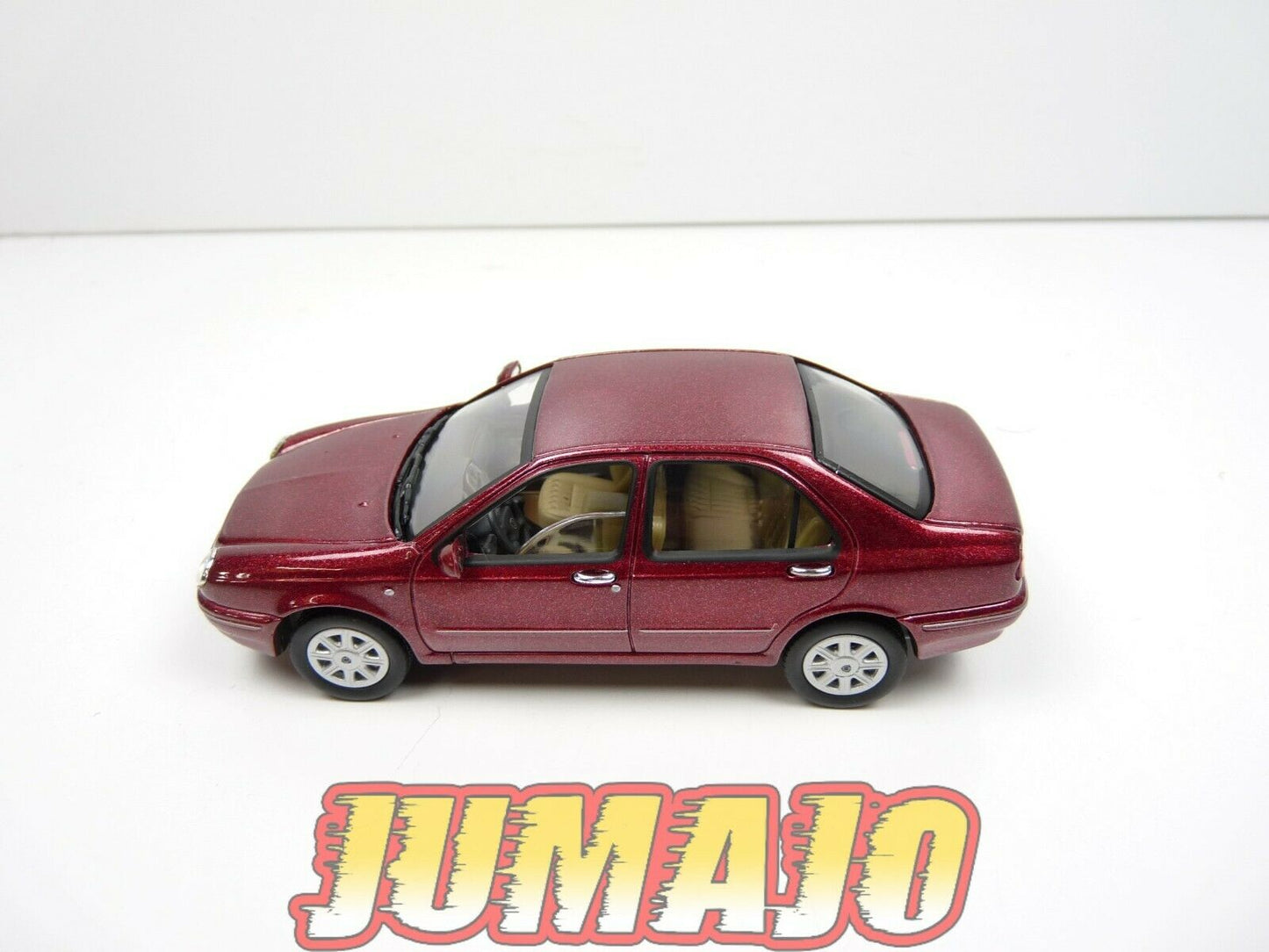 ITB15 VOITURE 1/43 Solido : LANCIA LYBRA rouge