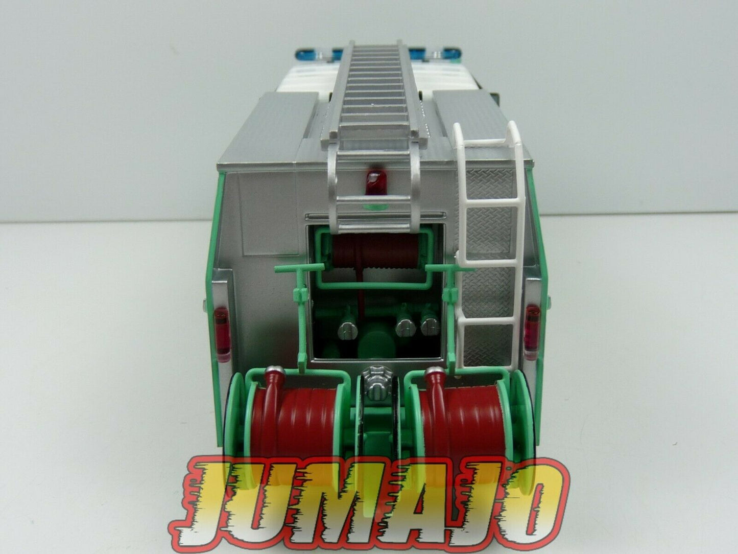 CPI7 camion POMPIER 1/43 Hachette Autopompa Berliet 770KB6 Chile 1974