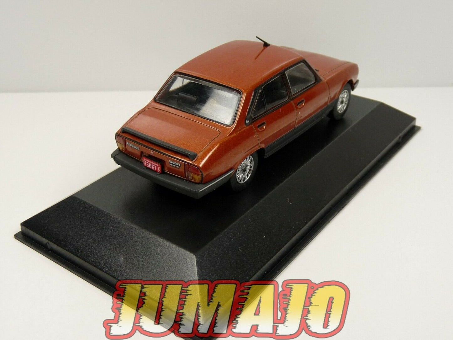 AQV10 Voiture 1/43 SALVAT Inolvidables 80/90 : PEUGEOT 504 GR TN 1985