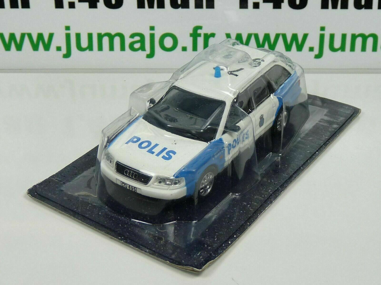 PM49 1/43 IST deAgostini Police du Monde : AUDI A6 avant Suède